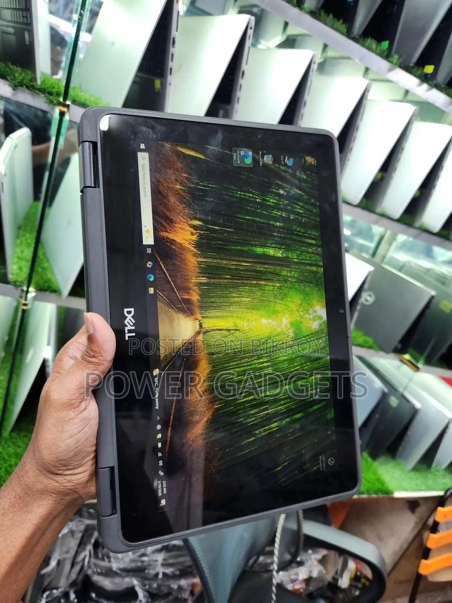 Dell Latitude 3190 2in1 With Bag