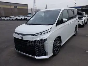 Toyota Voxy Hybrid SZ Pearl New 2026