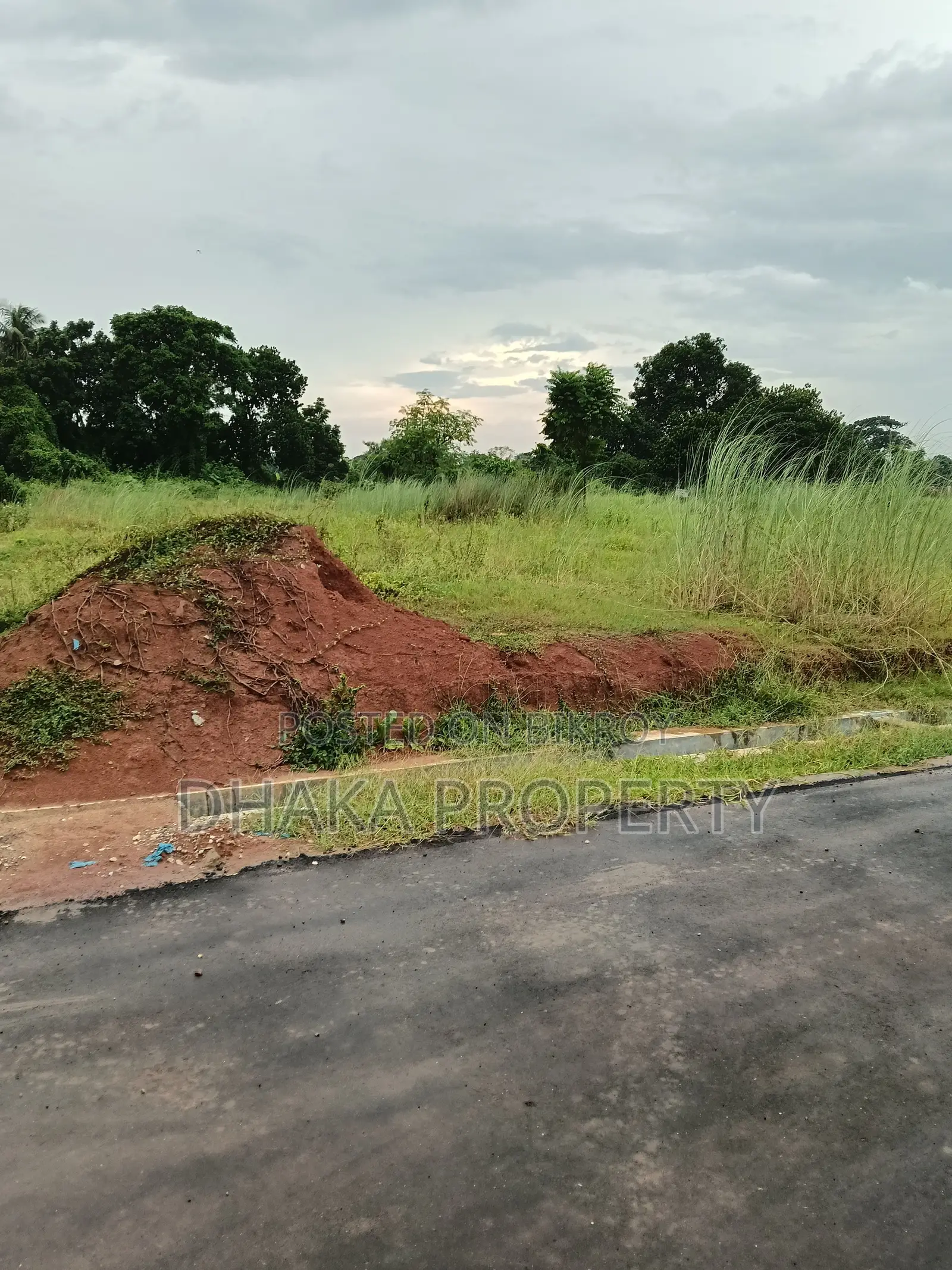 Nearby 300ft 3 Katha East at Sector- 15