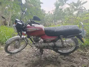 Bajaj Boxer . 2008