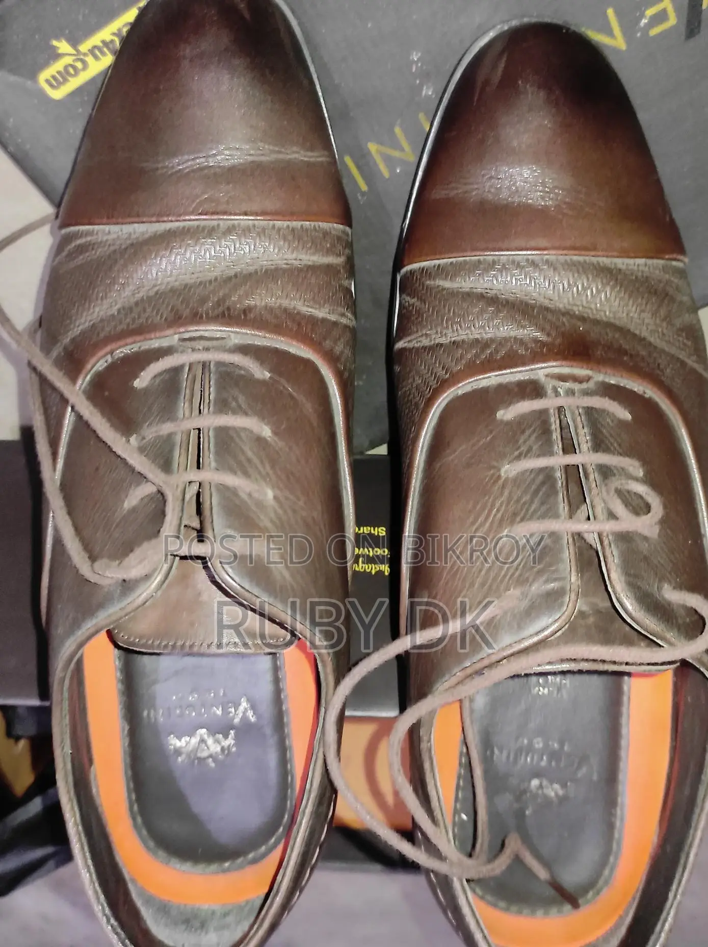 Vanturini Shoes