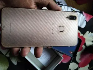 Vivo Y85 . (Used)