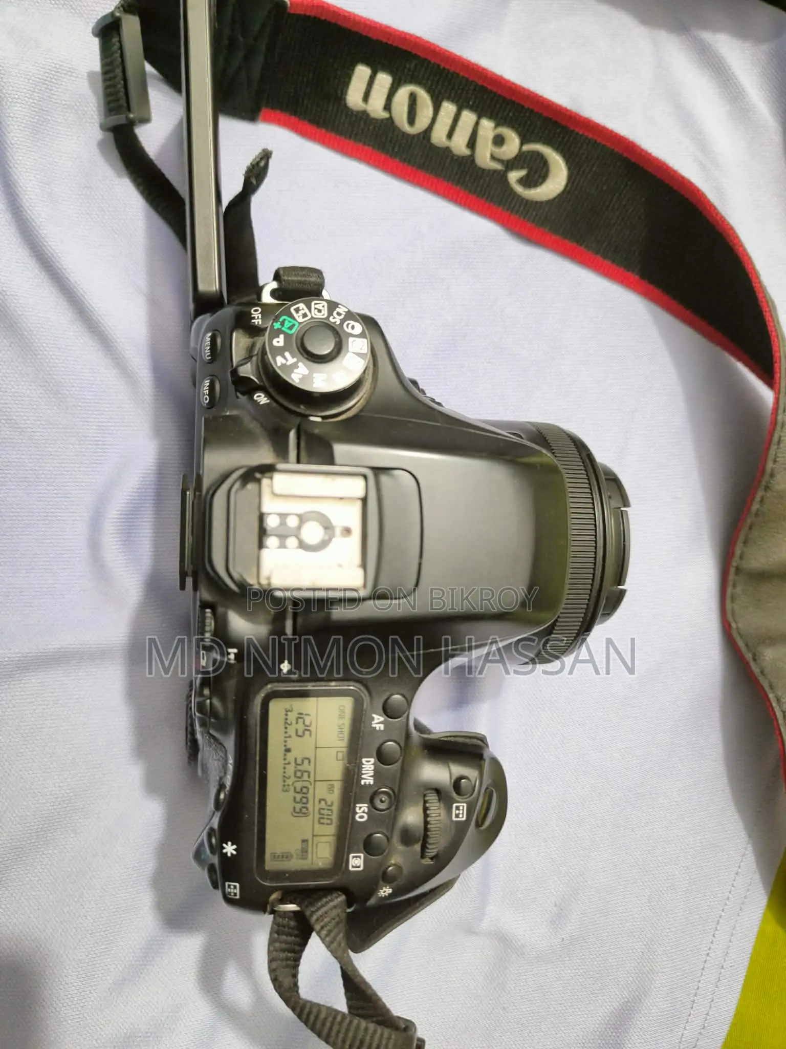 Canon 80D body+ 18-55mm lens
