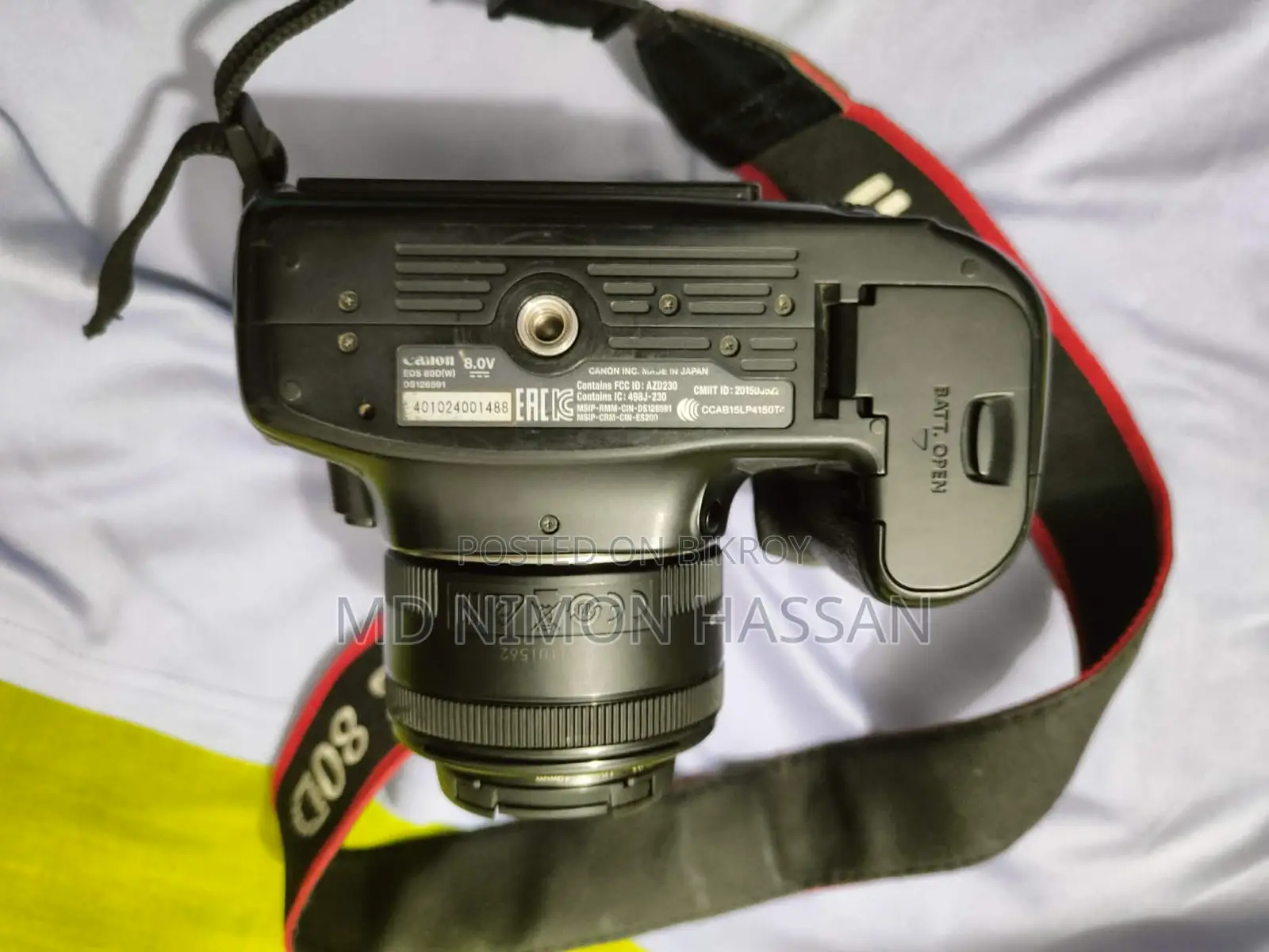 Canon 80D body+ 18-55mm lens