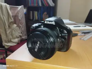 Nikon D5200