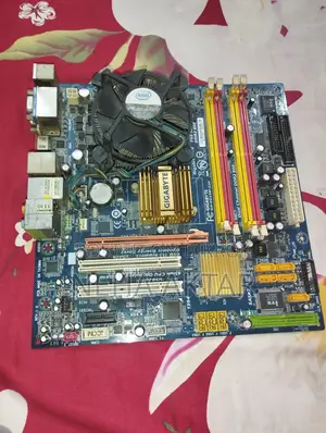 Gigabyte 43