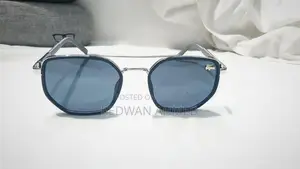 Sunglass sell