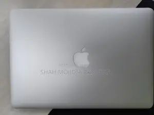 MacBook Air 2017 Ram 8gb Ssd 128gb 5hours+++ battery ack up fully fresh