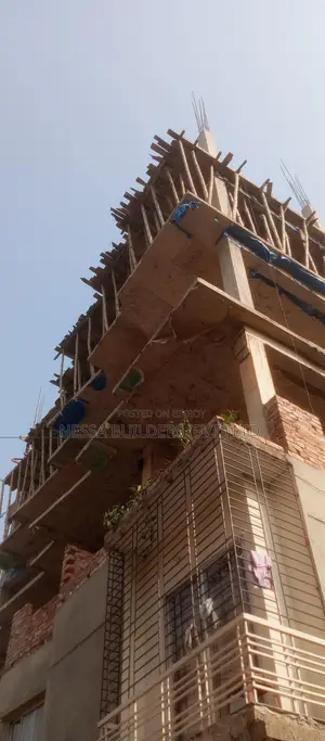পহেলা বৈশাখ উপলক্ষে বিশেষ ছাড়ে ১০৬০স্কয়ার ফিটের ফ্ল্যাট বিক্রি হবে।