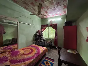 ৩ বেডরুমের বাড়ি ও জমি বিক্রয়