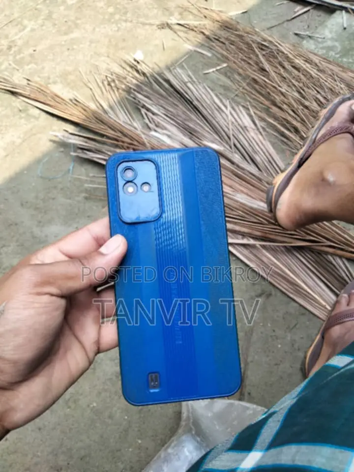 Realme C11 . (Used)