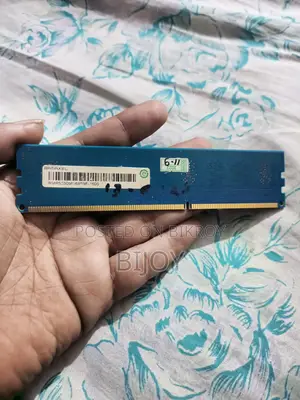 ৪ জিবি র‍্যাম + ডিডিআর৩-১৬০০ বাস