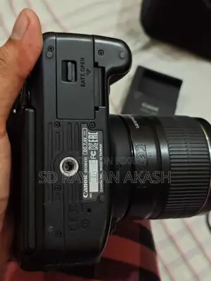 Canon 700D