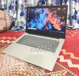 খুবই প্রিমিয়াম স্লিম ল্যাপটপ