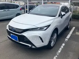 Toyota Harrier Hybrid Z Pearl Color 2023