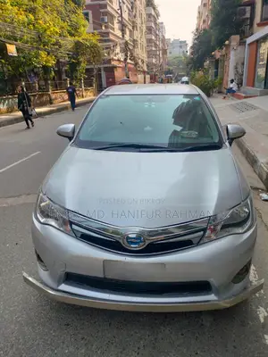Toyota Axio . 2014