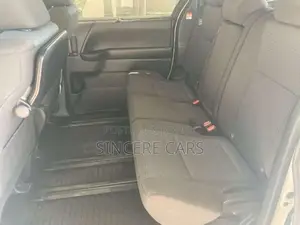 Toyota Noah X HYB PUSH 2DR POWER 2022