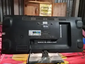 21 Inch Walton Monitor Sell