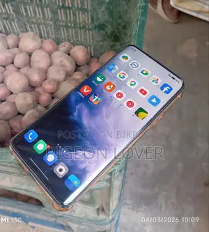 OnePlus 7 Pro . (Used)