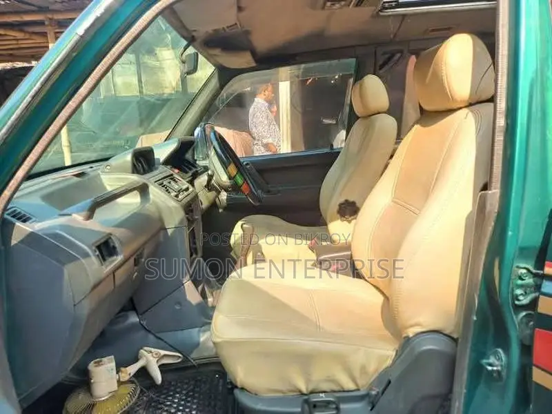 Mitsubishi Pajero V6 1996 Model 7-Seater