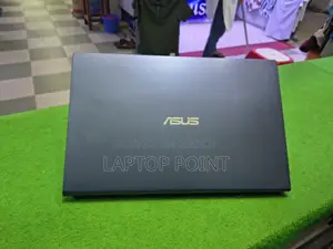 Asus Core i3 11th Gen: 8GB RAM/256GB SSD/New Condition
