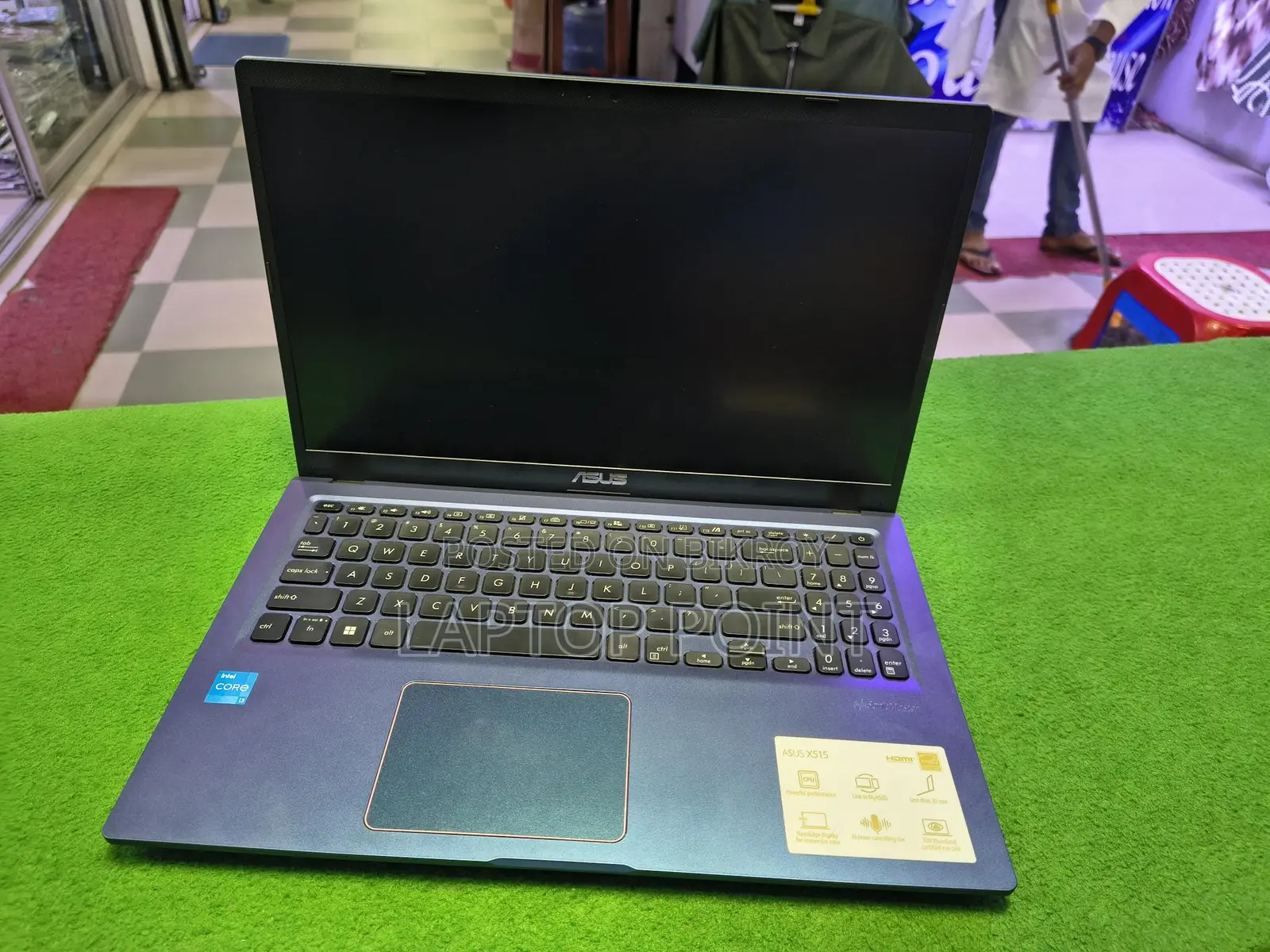 Asus Core i3 11th Gen: 8GB RAM/256GB SSD/New Condition