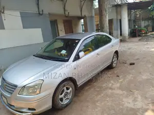 টয়োটা প্রমিও ২০০৫ সিলভার