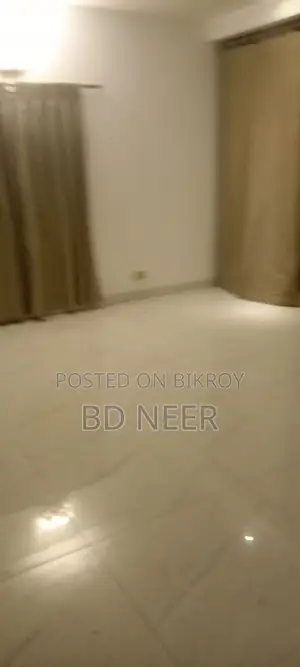 বনানীতে সুন্দর ৩ বেডরুমের ২৭০০ বর্গফুটের ফ্ল্যাট ভাড়া