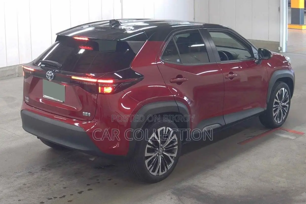 Toyota Yaris Cross Z 2 Ton 2021