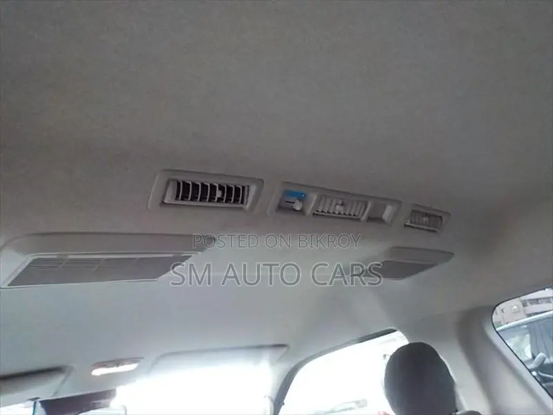 Toyota Hiace Grand Cabin Silver 2020