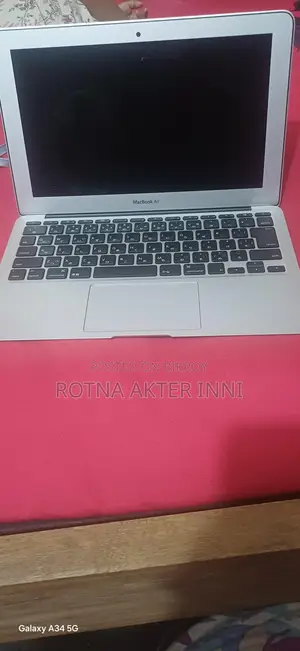Apple MacBook Air