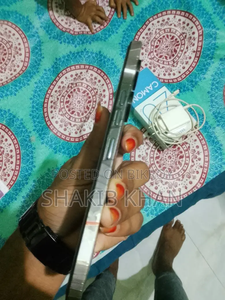 Tecno Camon 20 Pro (Used)