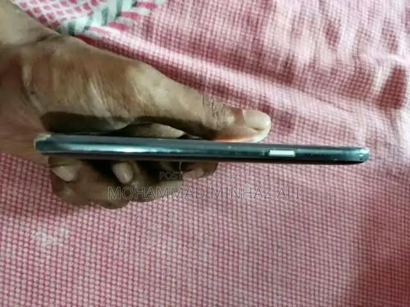 Samsung Galaxy J2 (Used)