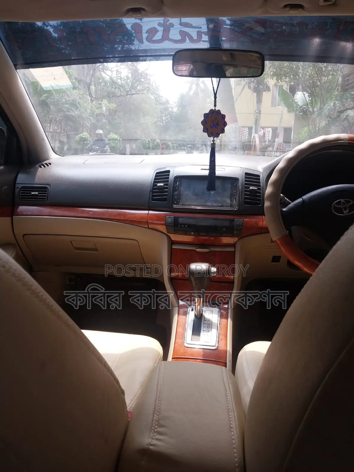 Toyota Premio Silver 2005