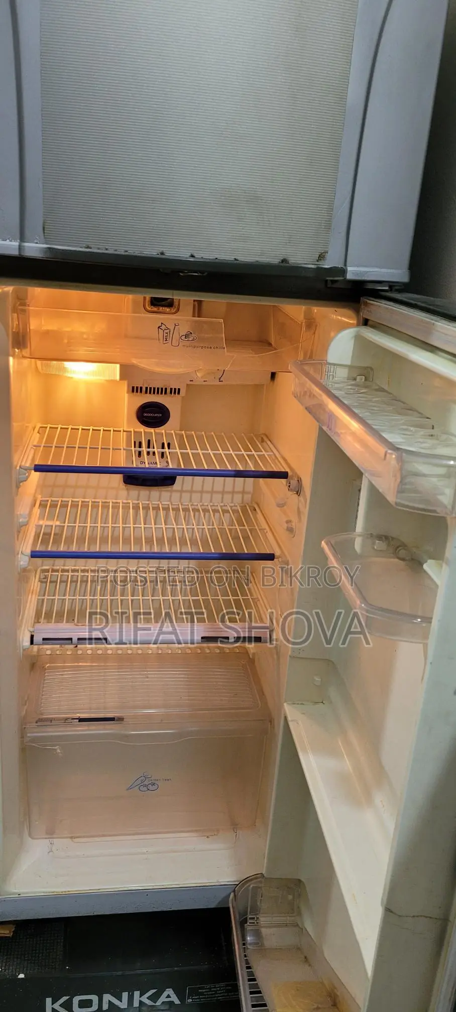 Refrigerator
