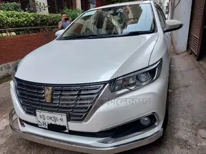 Toyota Premio push start 2018
