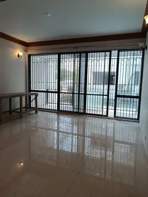 Semi Furnished Flat For Rent In Gulshan