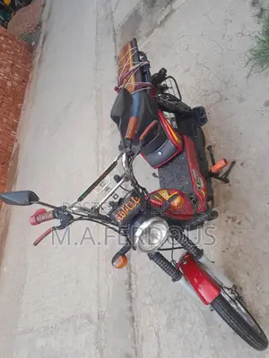 TVS XL 100 . 2021