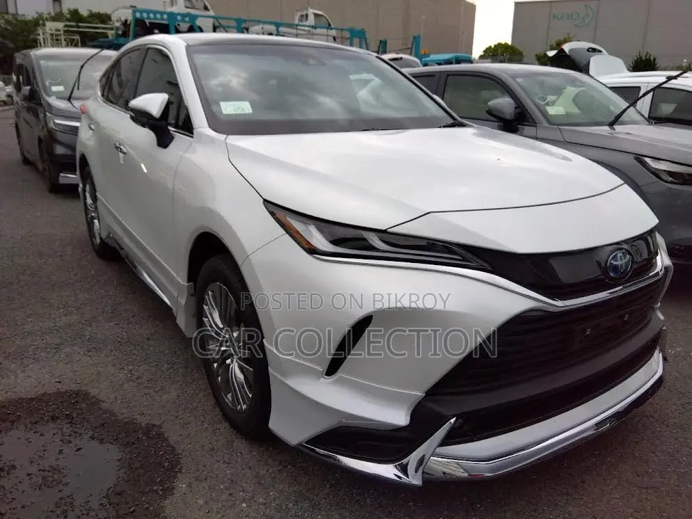 Toyota Harrier Z Leather HV Pearl 2025