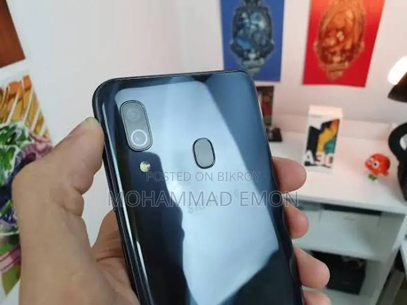 Samsung Galaxy A30 (Used)