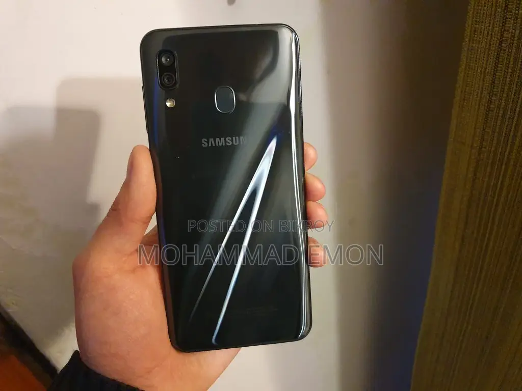 Samsung Galaxy A30 (Used)