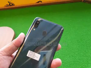 Samsung Galaxy A30 (Used)