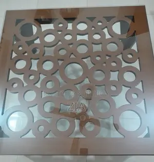 হাতিল সেন্টার টেবিল (ব্যবহৃত)