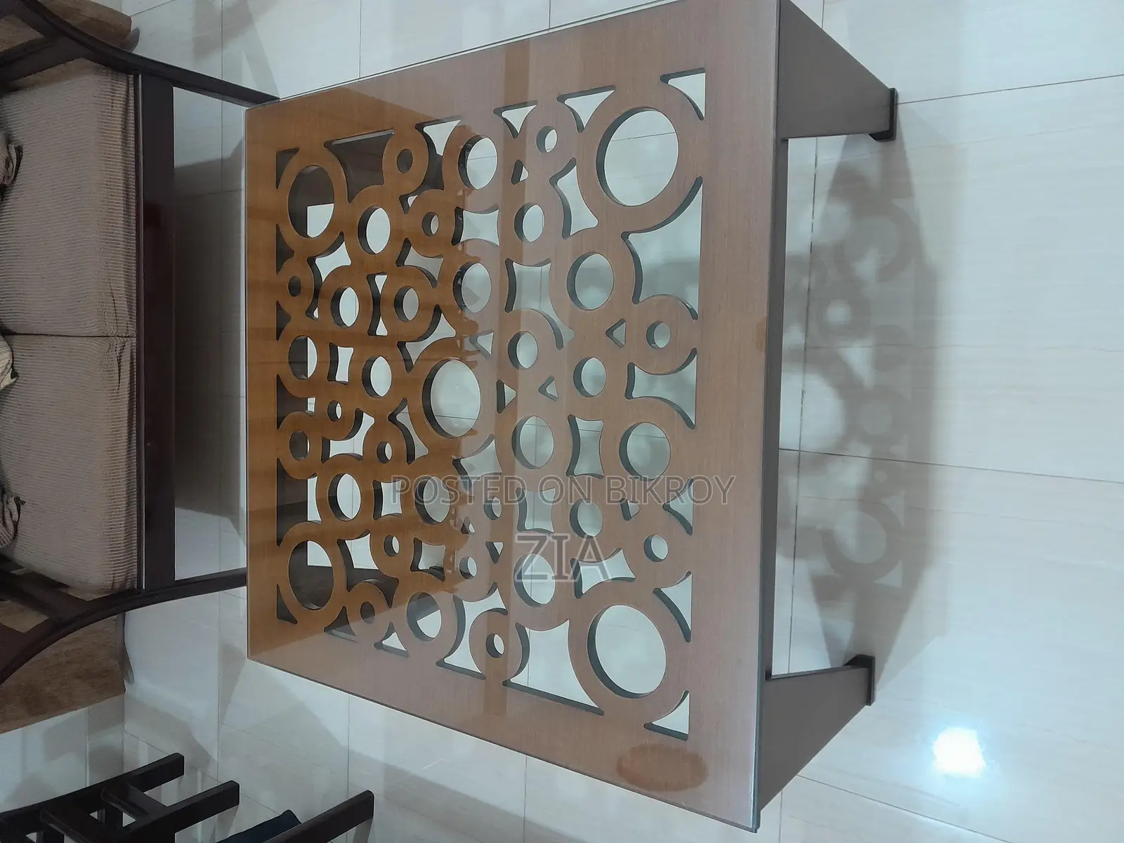 হাতিল সেন্টার টেবিল (ব্যবহৃত)