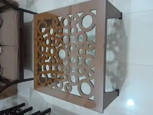 হাতিল সেন্টার টেবিল (ব্যবহৃত)