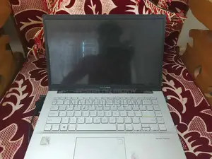 Asus vivobook s14 ea