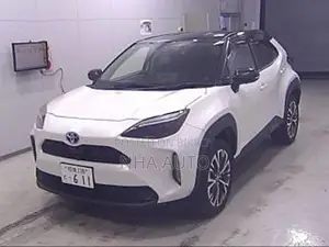 Toyota Yaris Cross HYBRID Z LEATHER PKG 2021