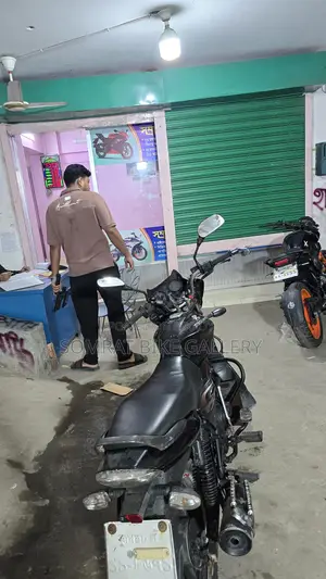Bajaj Discover 125 সুপার ফ্রেশ কন্ডিশন 2018
