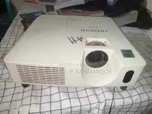 Hitachi cp-x2511 প্রজেক্টর