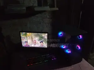Ryzen 5 3400G Gaming PC with 19” Monitor (8GB RAM / 256GB NVMe)